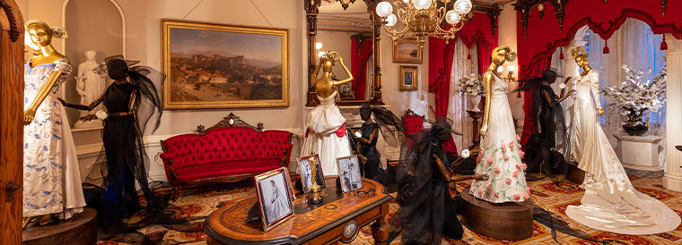 737Renaissance_VisitingGuide_760x274